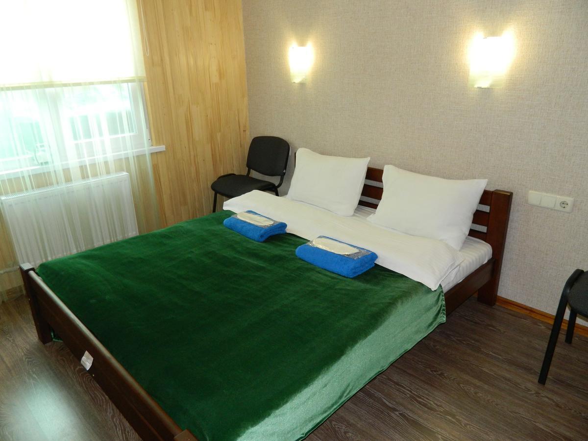 Mini-Hotel Ocean Kiev Buitenkant foto