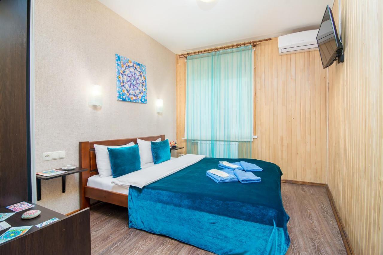 Mini-Hotel Ocean Kiev Buitenkant foto